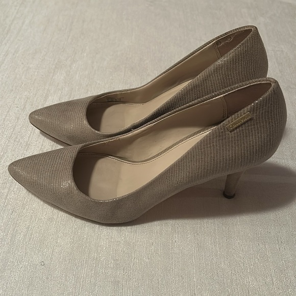 Calvin Klein Kimberly Pointed Toe Nude Heels - Picture 2 of 6